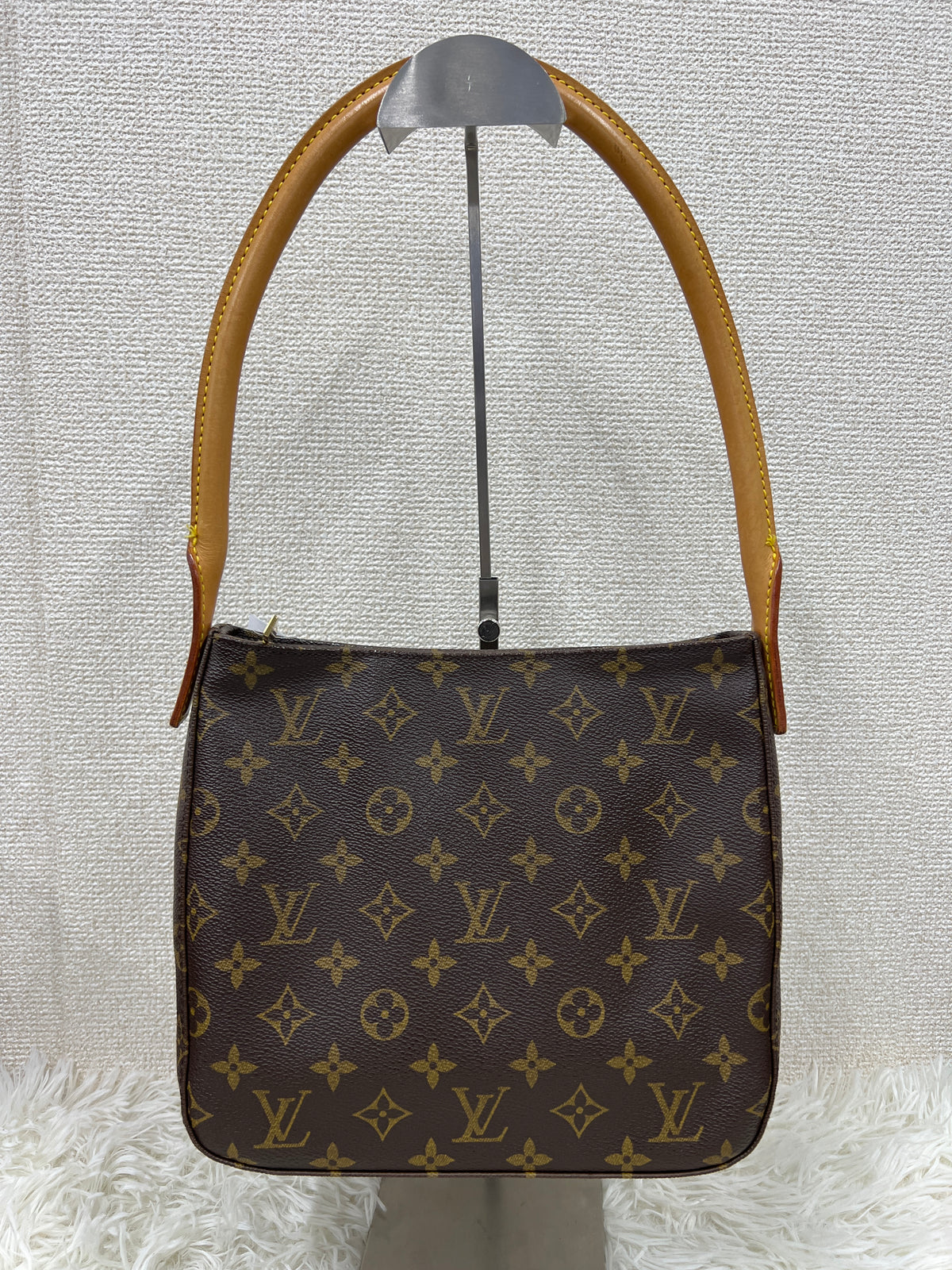 Louis Vuitton Shoulder Bags A-19796