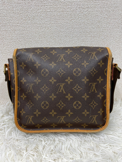 Louis Vuitton Shoulder Bags A-19801