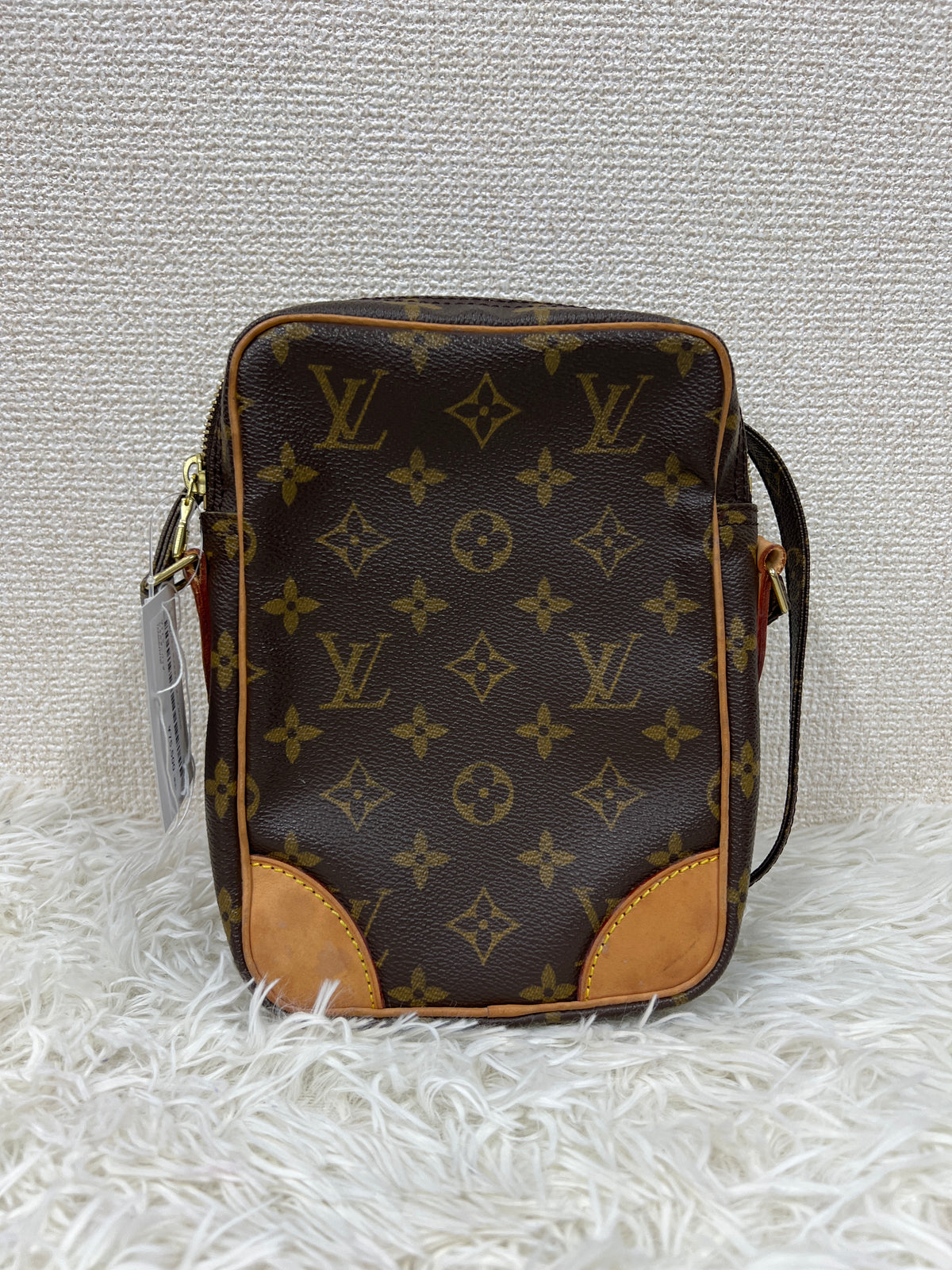 Louis Vuitton Shoulder Bags A-19808