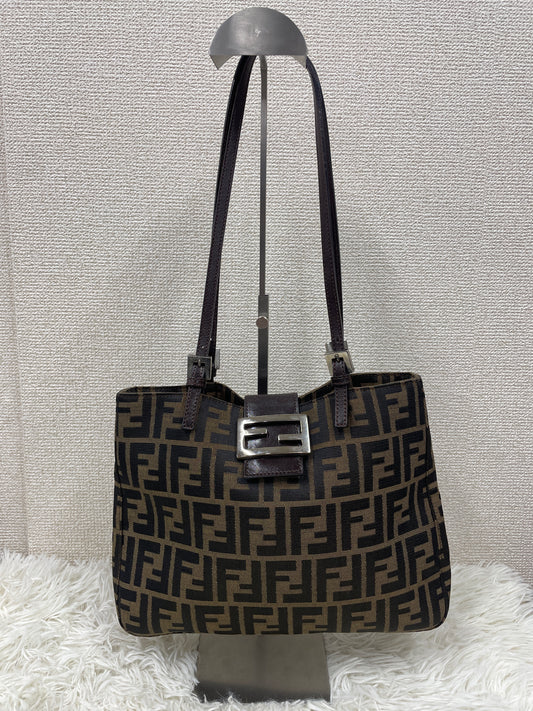 Fendi Tote Bags A-19811