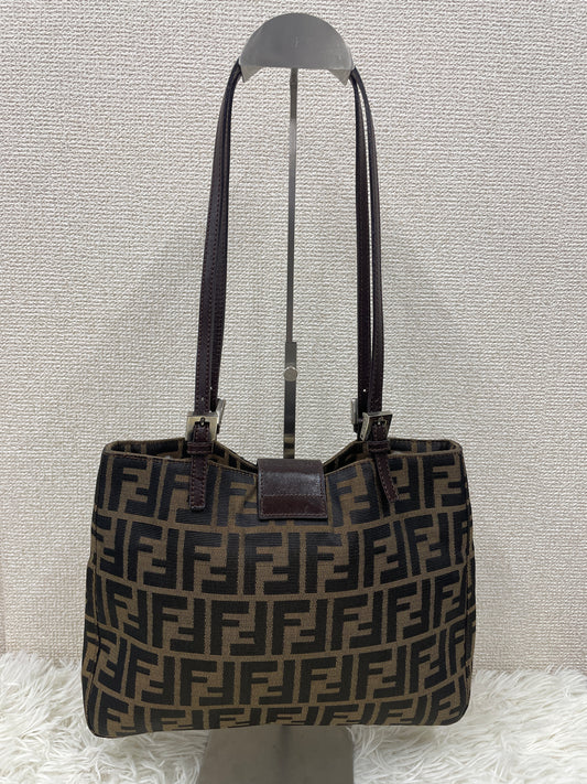Fendi Tote Bags A-19811
