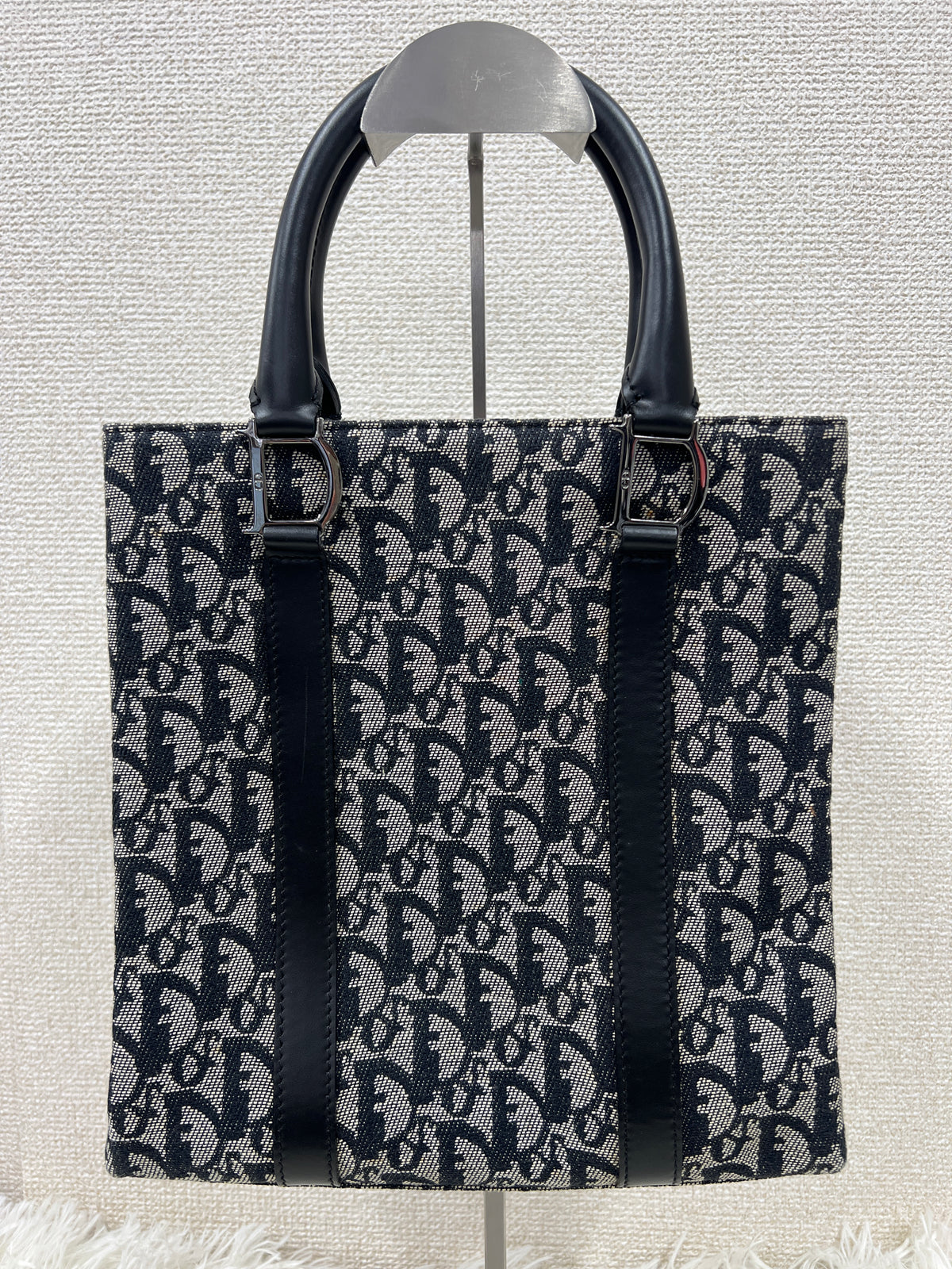 Dior Tote Bags A-19818