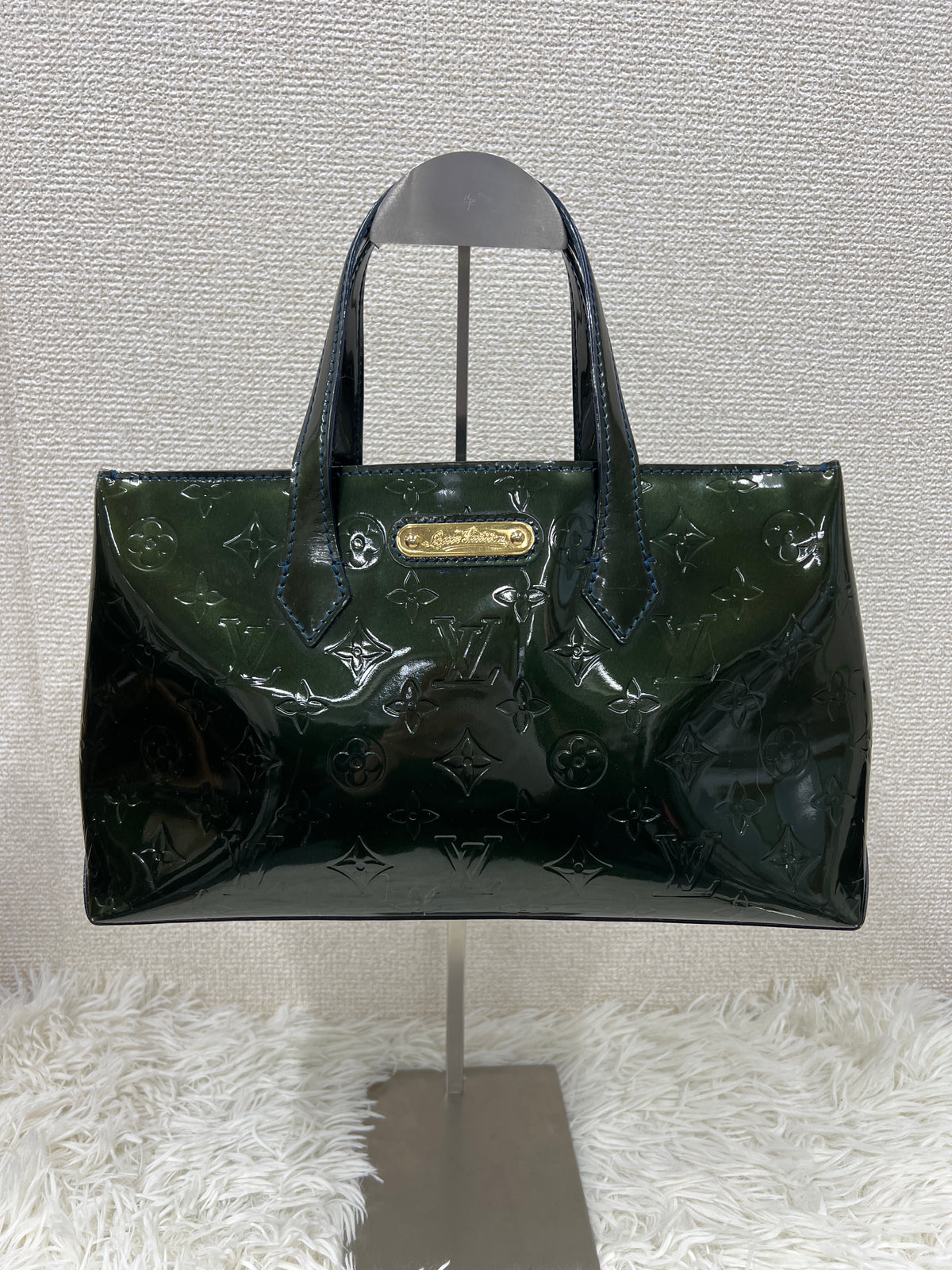 Louis Vuitton Shoulder Bags A-19822