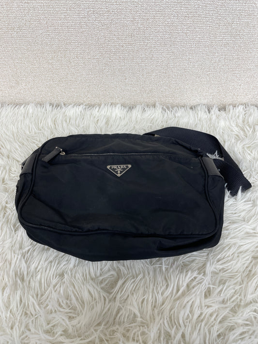 Prada Black Shoulder Bags A-19904