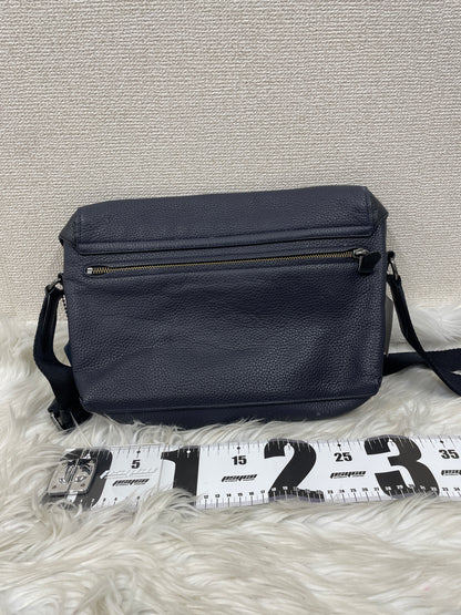 Coach Black Shoulder Bags A-19908