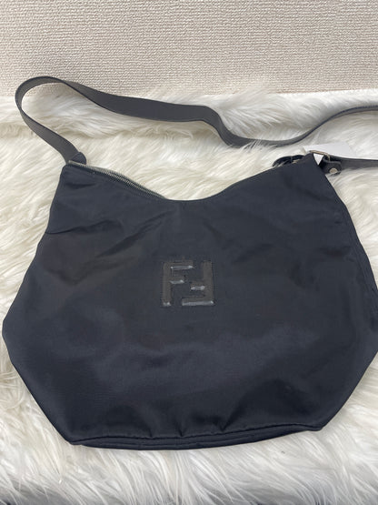 Fendi Black Shoulder Bags A-19954