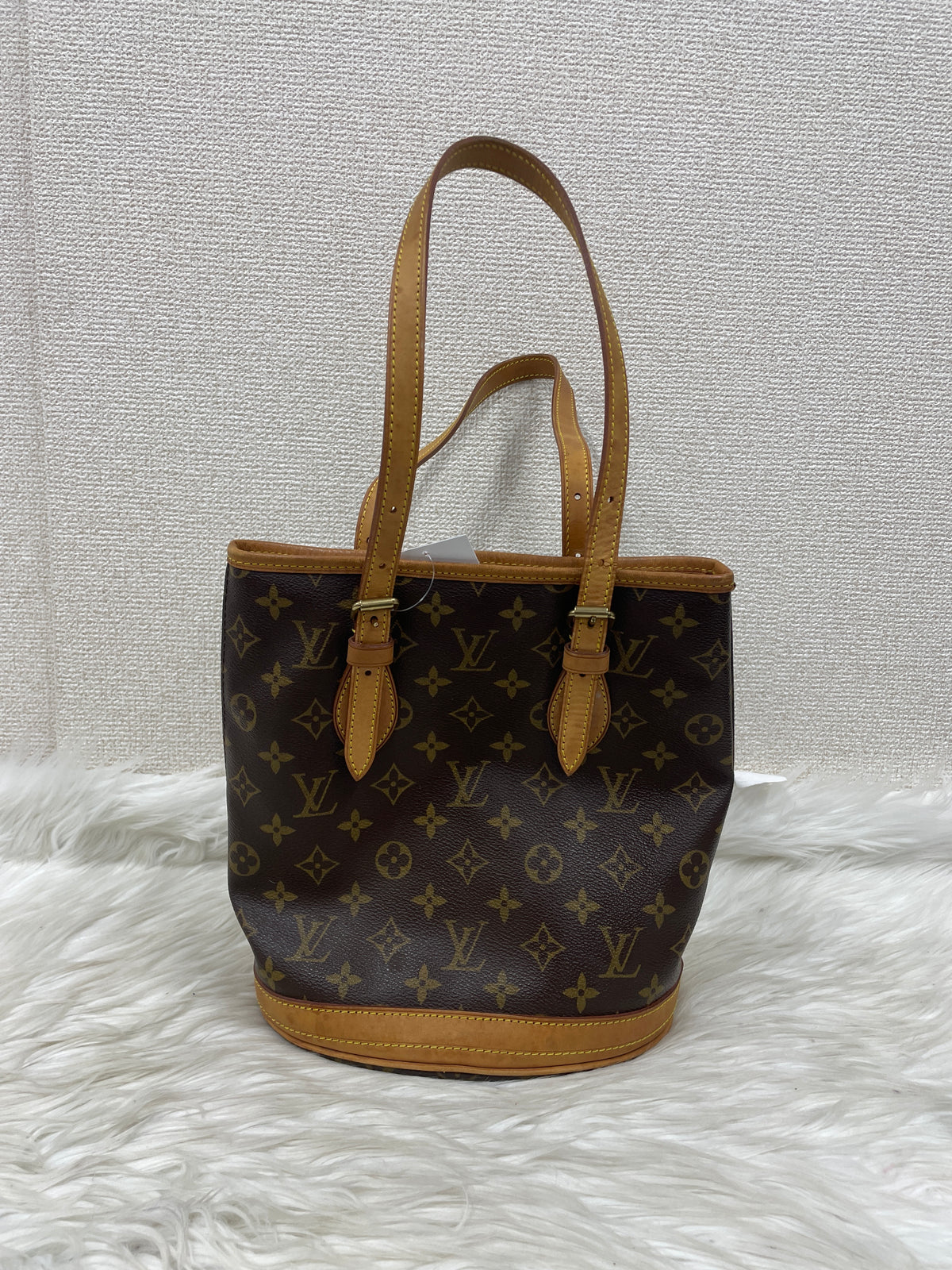 Louis Vuitton Brown Tote Bags A-19960