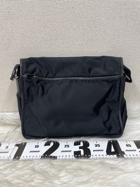 Prada Black Shoulder Bags A-19995