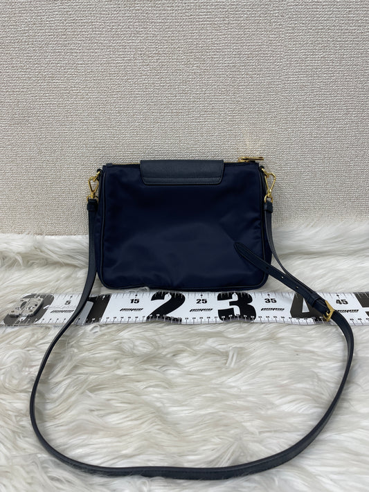 Prada Navy Shoulder Bags A-19999