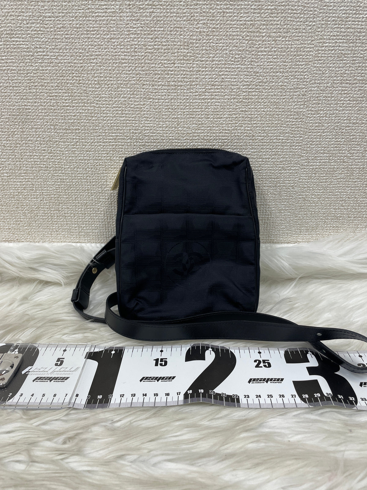 Chanel Black Shoulder Bags A-20023