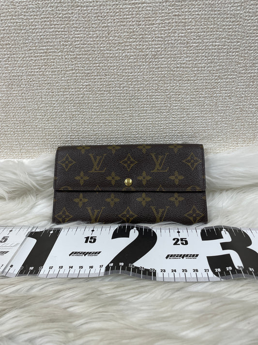 Louis Vuitton Brown Wallets A-20026