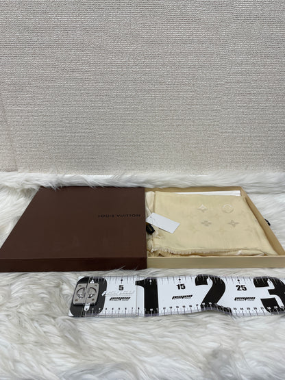 Louis Vuitton Beige Scarves A-20075