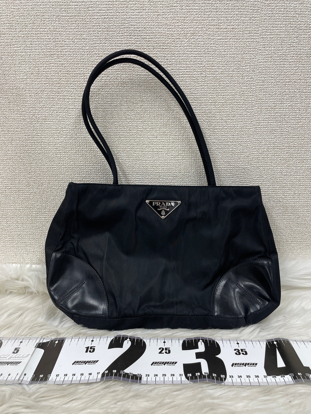 Prada Black Tote Bags A-20109