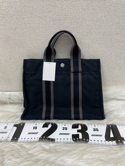 Hermes Black Tote Bags A-20119