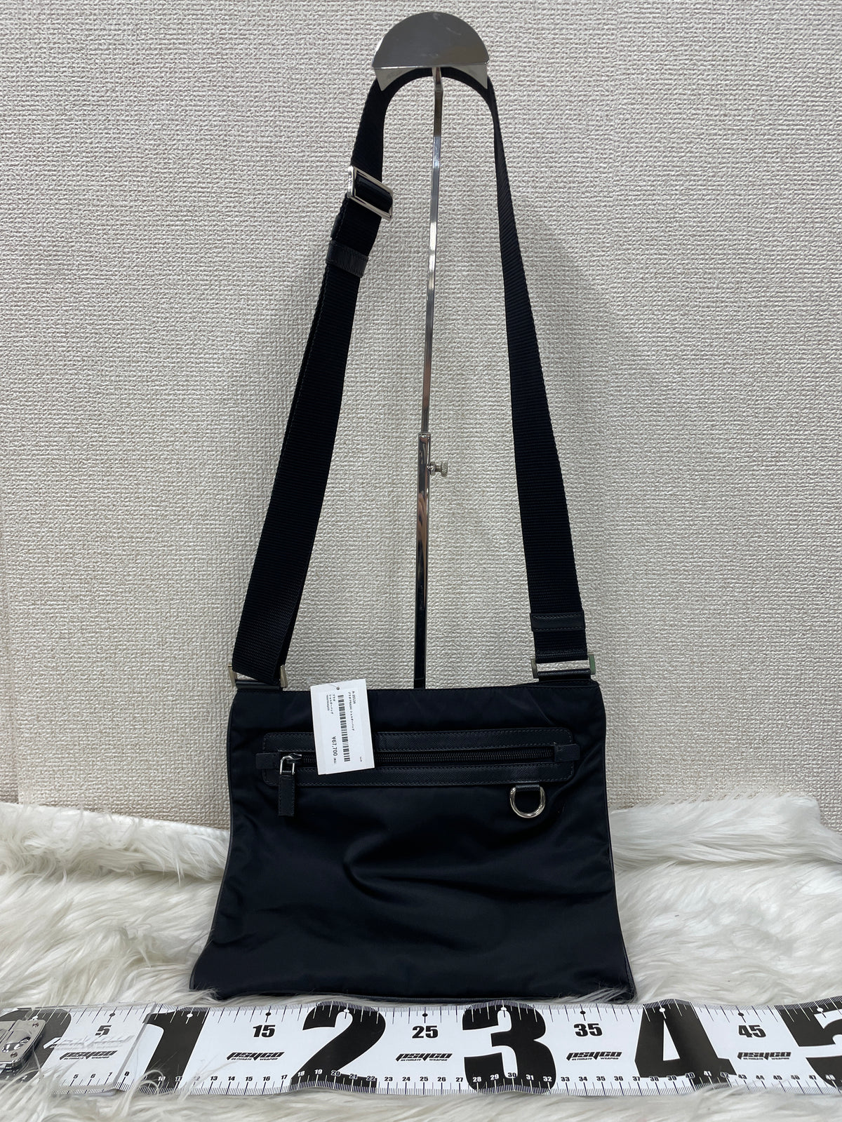 Prada Black Shoulder Bags A-20134