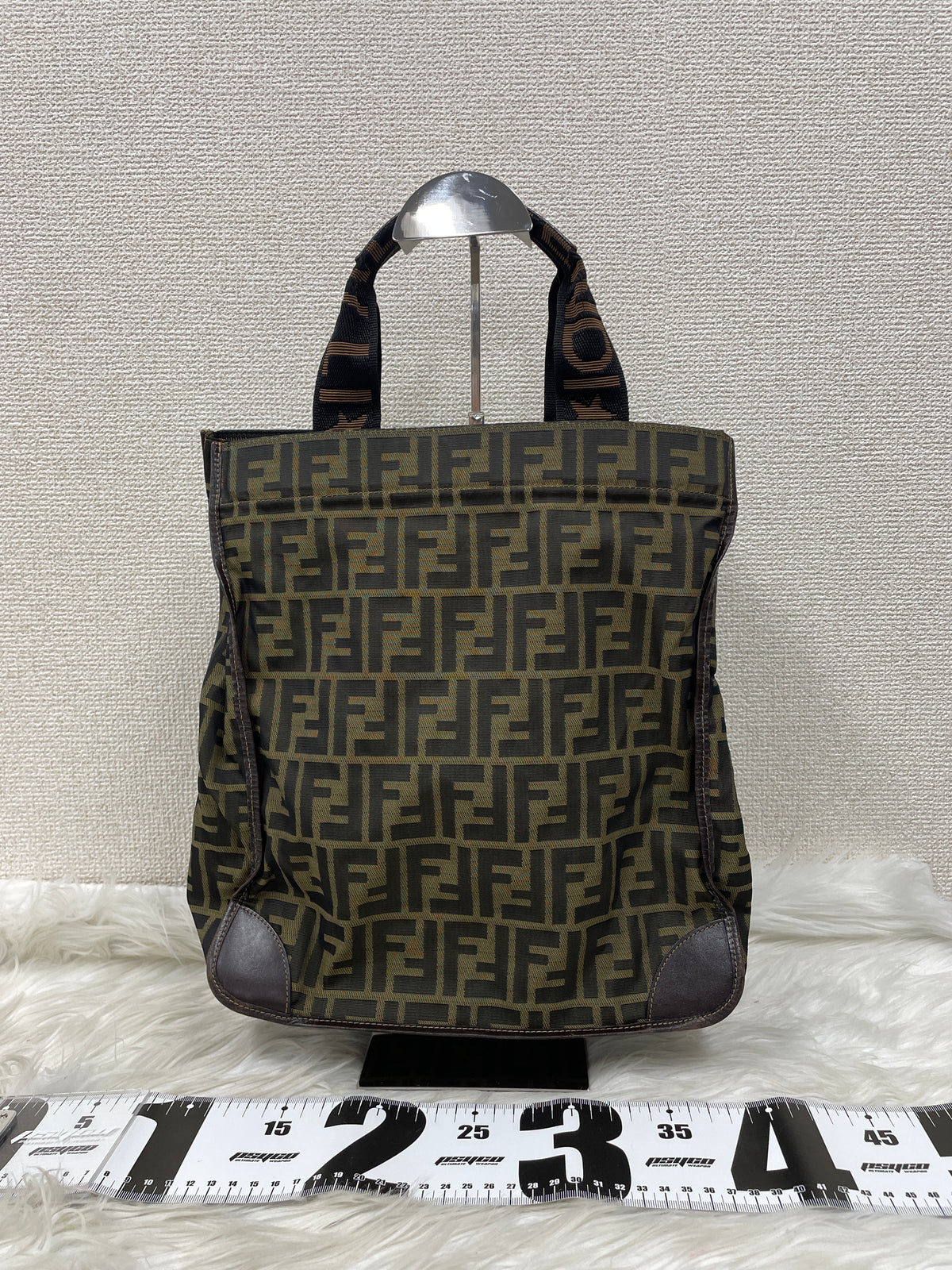 Fendi Brown Handle Bags A-20136