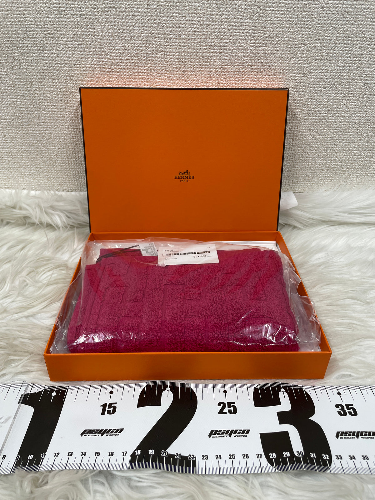 Hermes Pink Small goods A-20143
