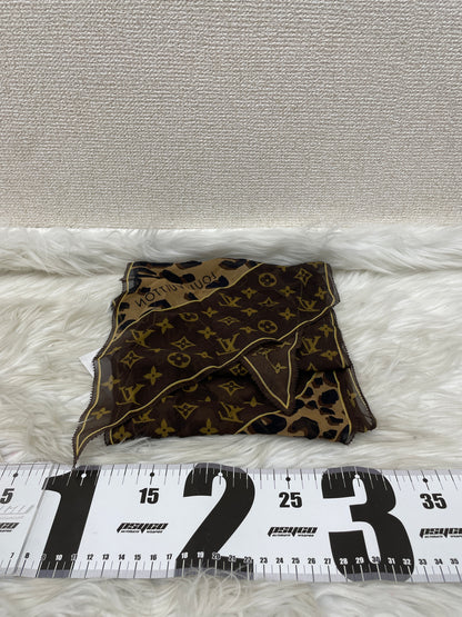 Louis Vuitton Brown Scarves A-20157