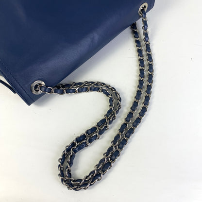 Chanel A-7536