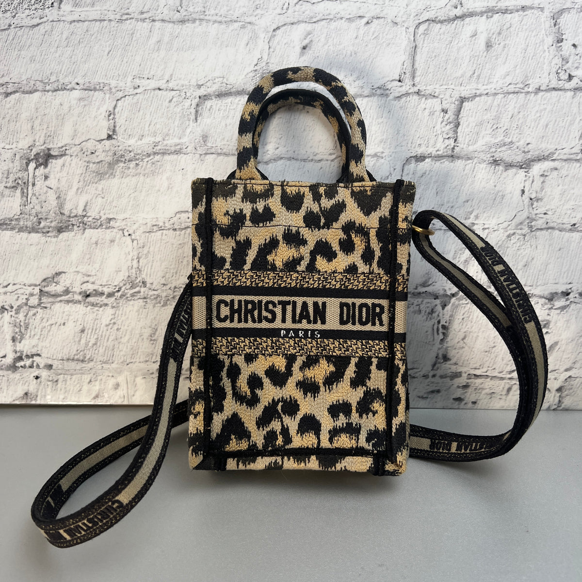 Dior Shoulder Bags A-9374
