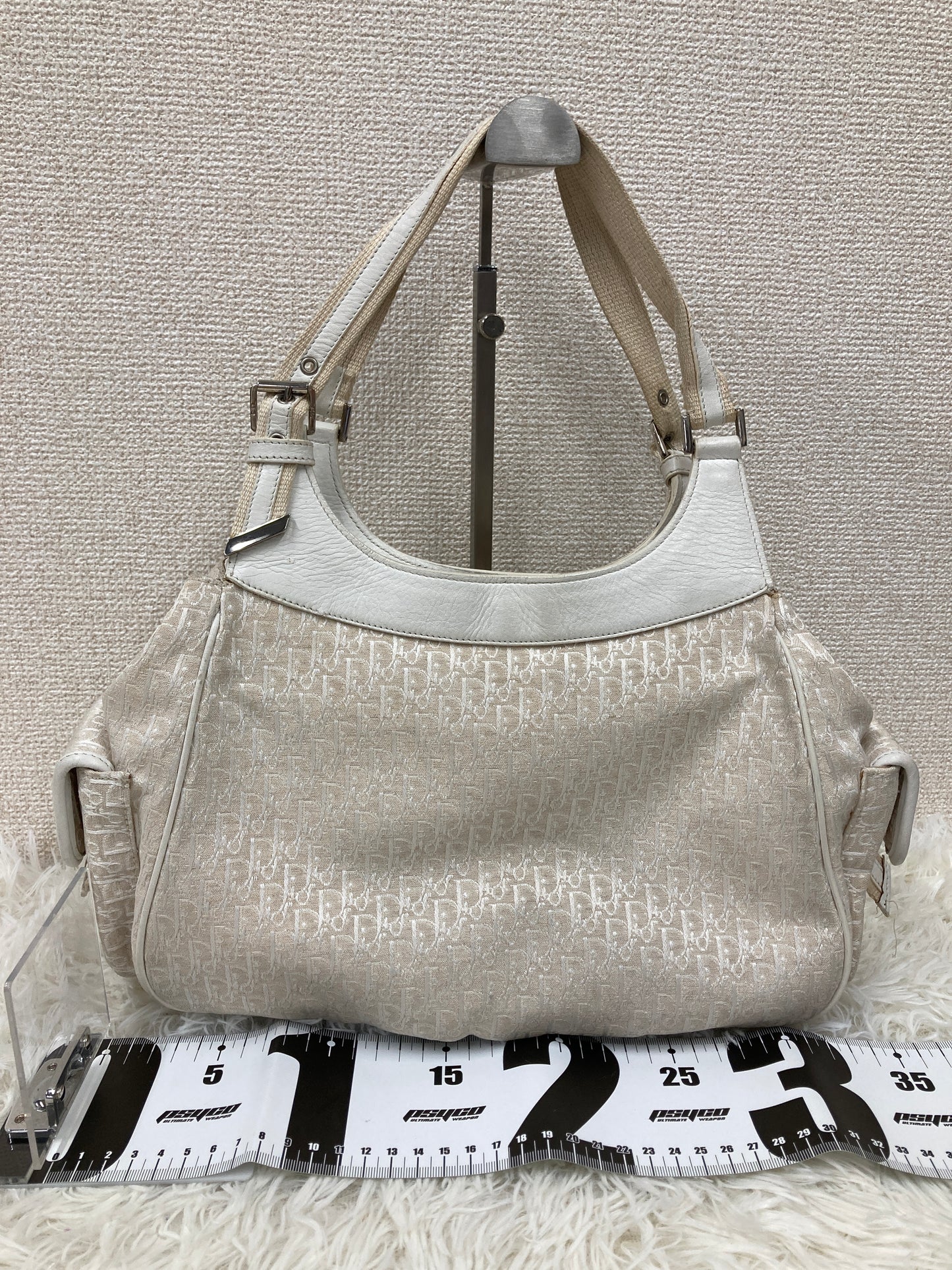 Beige B-17522