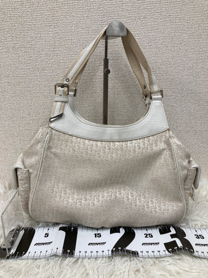 Beige B-17522
