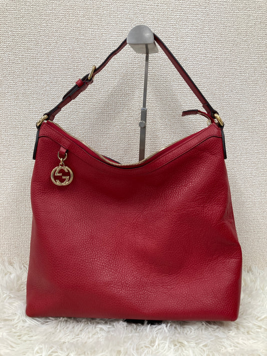 Red B-17524