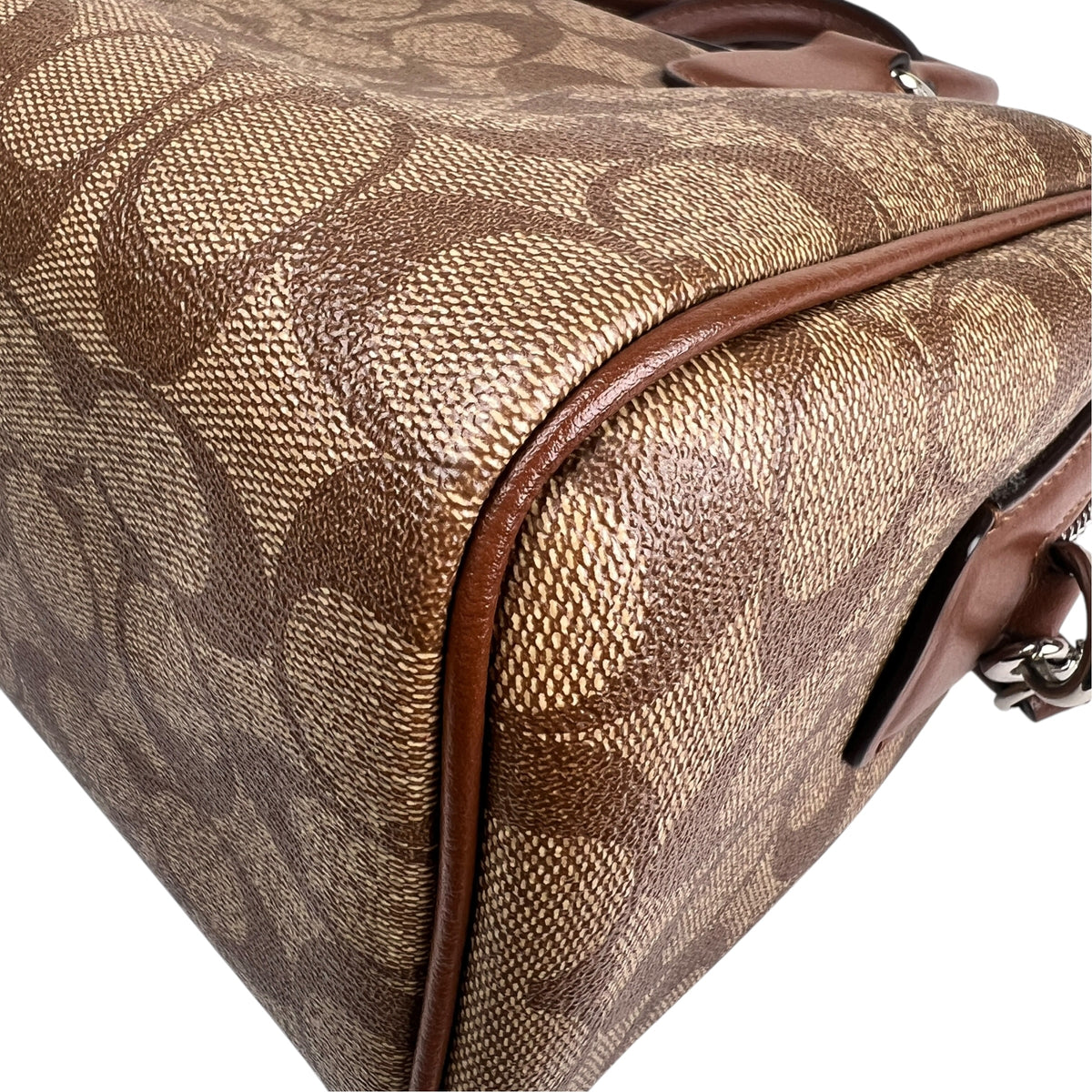 Coach Multicolor Shoulder Bags B-19235