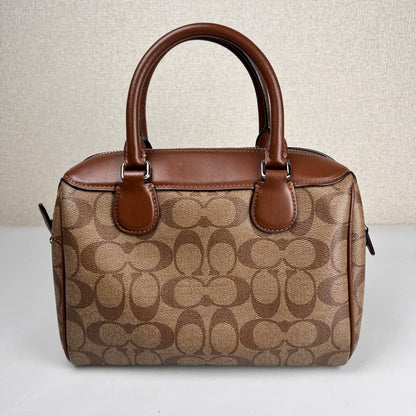 Coach Multicolor Shoulder Bags B-19235