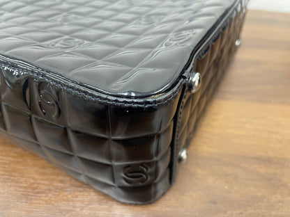 Chanel Black Tote Bags A-17817