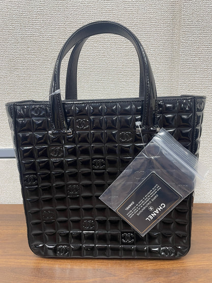Chanel Black Tote Bags A-17817