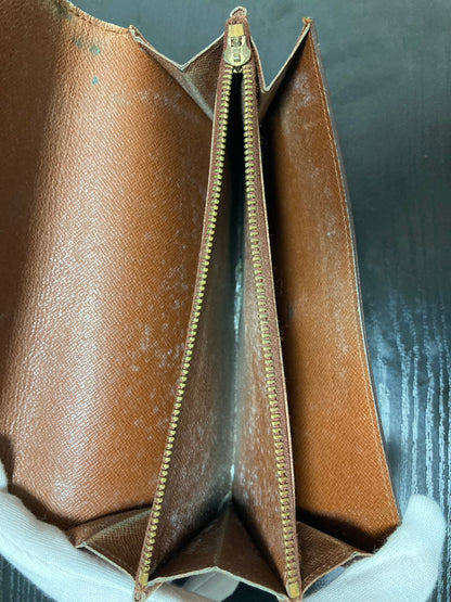 Louis Vuitton Brown Wallets A-14619