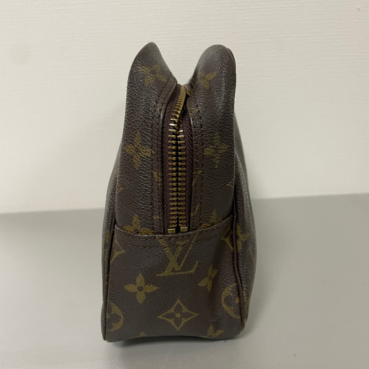 Louis Vuitton Pouches A-14725