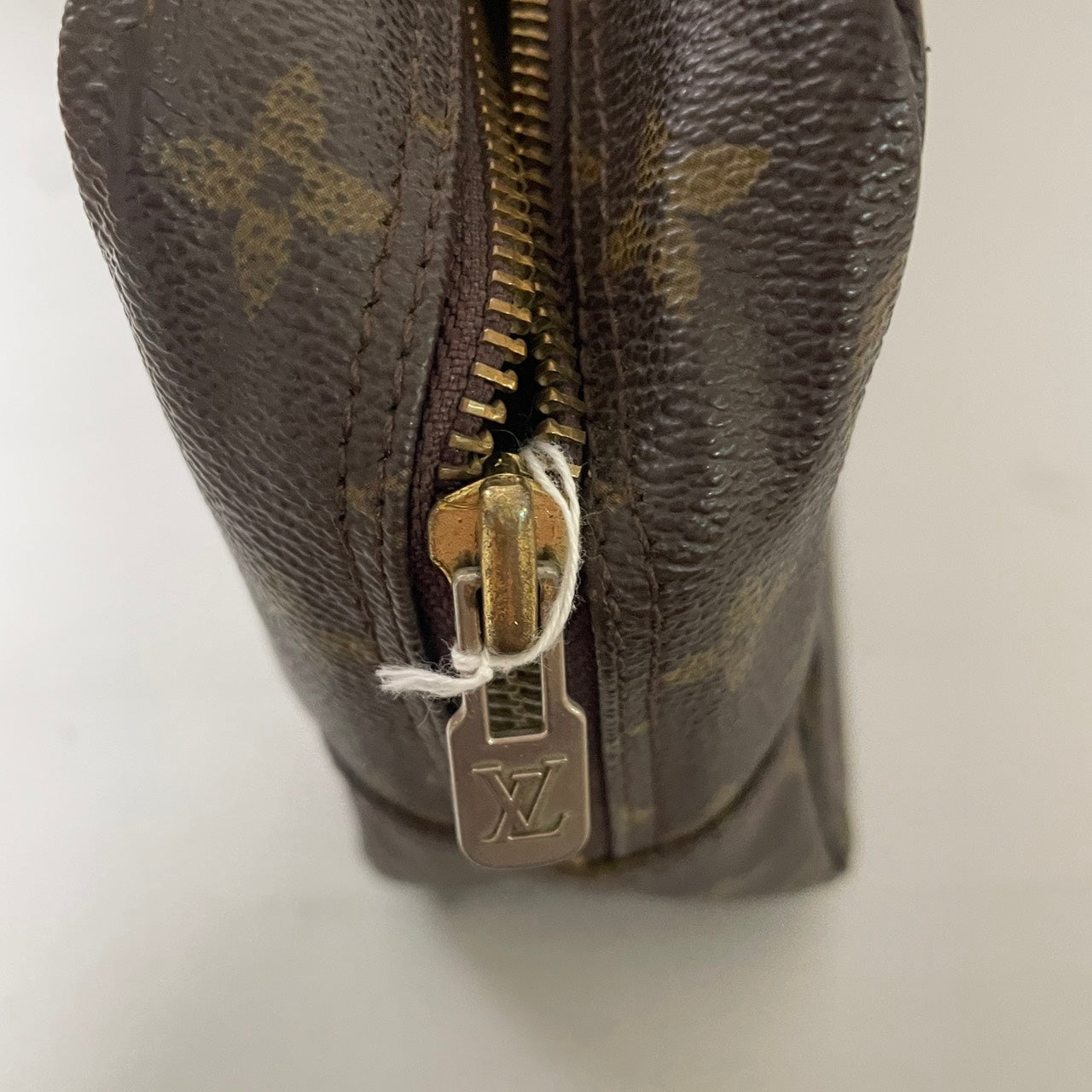 Louis Vuitton Pouches A-14725