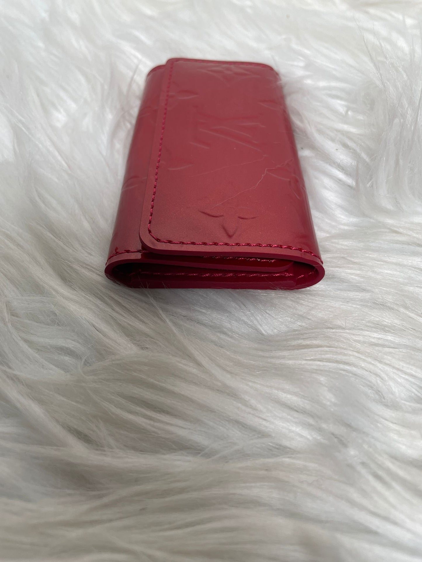 Louis Vuitton Red Small goods A-15386